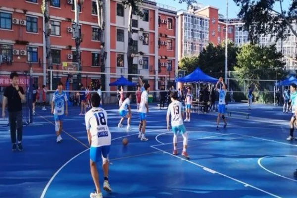 长跑双雄贝克勒与基普乔格英雄相惜马拉松赛道永载传奇篇章